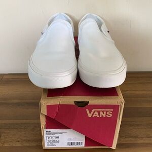 White Slip On Vans 
Worn Once
Smoke Free Home
Size 8
